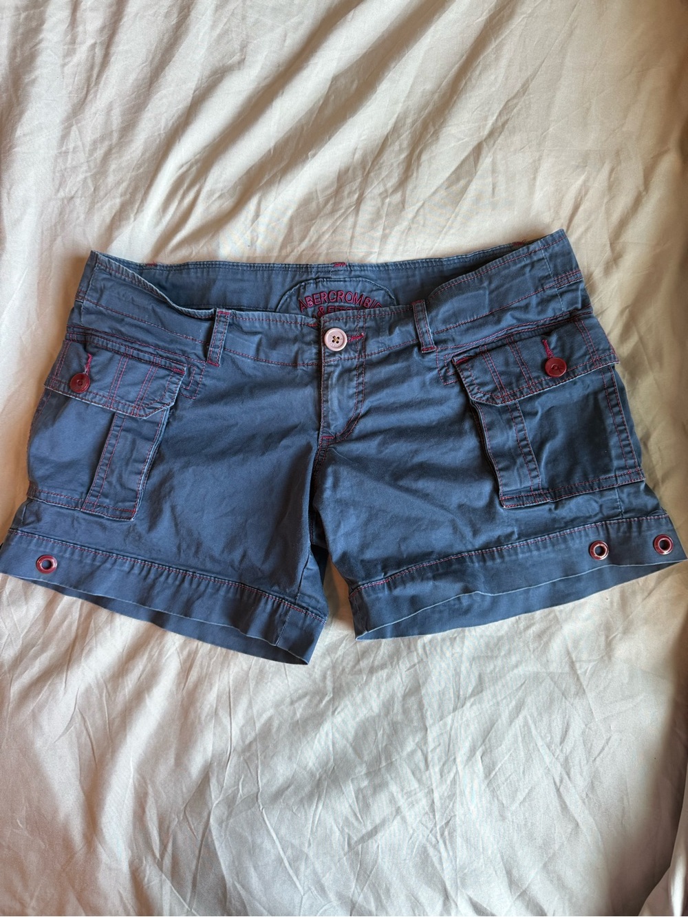 Abercrombie Y2K Blue Cargo Shorts w Red Stitching, Vintage - Women's Size Medium